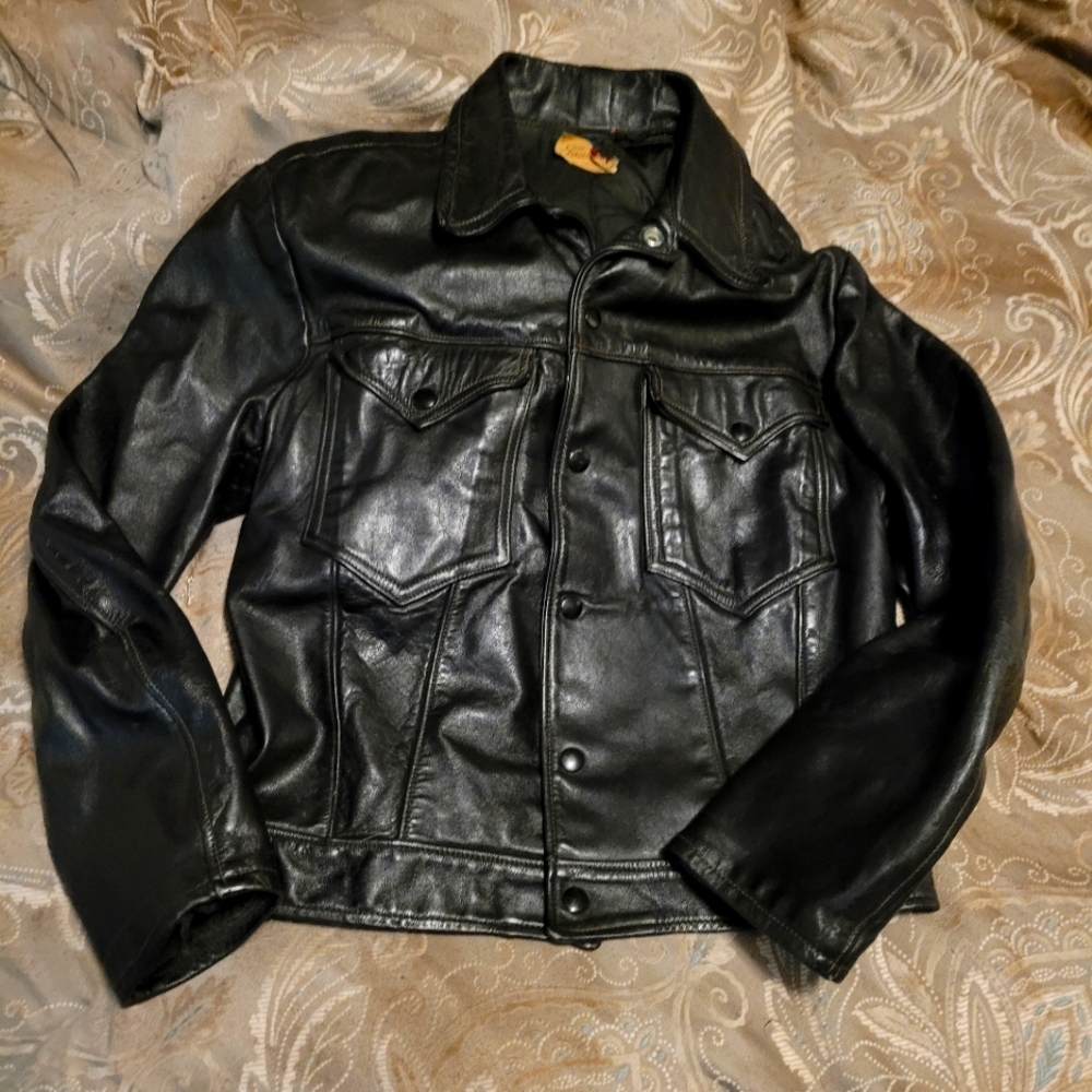 1950s-60s Vintage Taubers of California moto jacket..